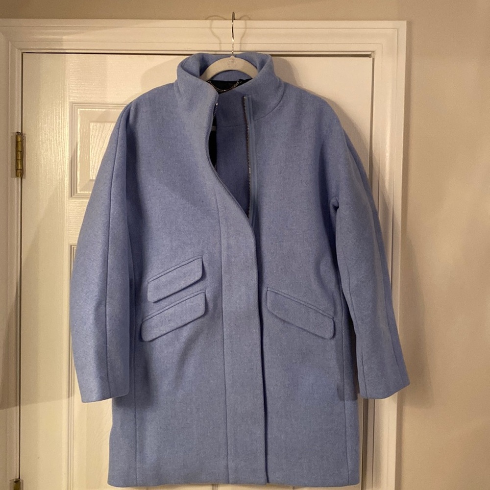 J Crew brand new with tags gorgeous light blue heather coat.Size 8.Never worn.